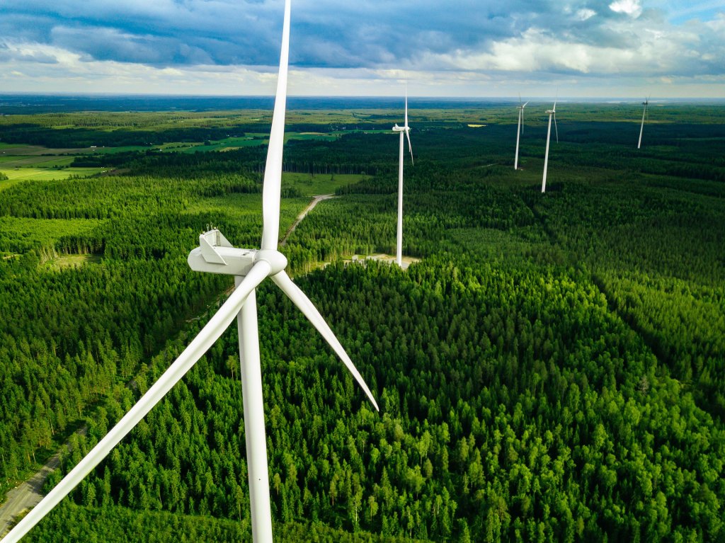 Sustainability & ESG: Wind turbines